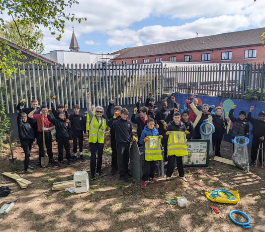 Students take part in the Avenue Project